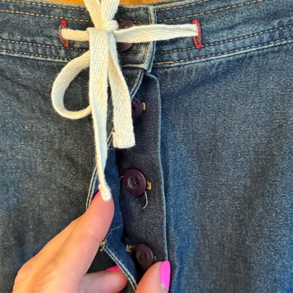 i.e. Relaxed Women's Size 8 Blue Denim Maxi Skirt with Pockets & Slit - Picture 4 of 7